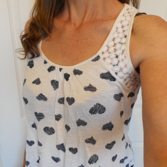 Robin's Nest Maternity Top Heart Print Tank Size M - Picture 3 of 8